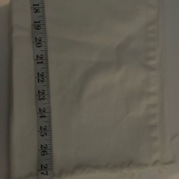 H&M Cream High Rise Raw Hem Straight Leg Jeans Size 2 - Picture 8 of 9